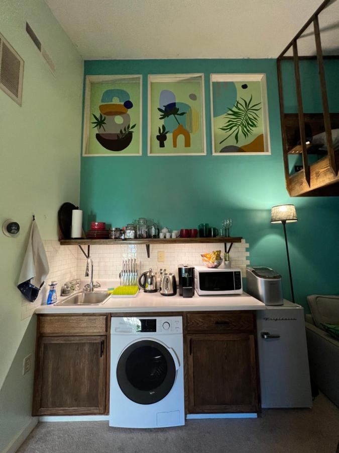 Apartament Cozy Loft With Parking And Private Patio W/ Grill Wilmington Zewnętrze zdjęcie